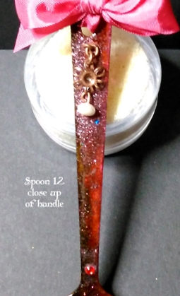 Spoon 12 close up handle