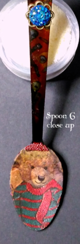 Spoon 6 close up
